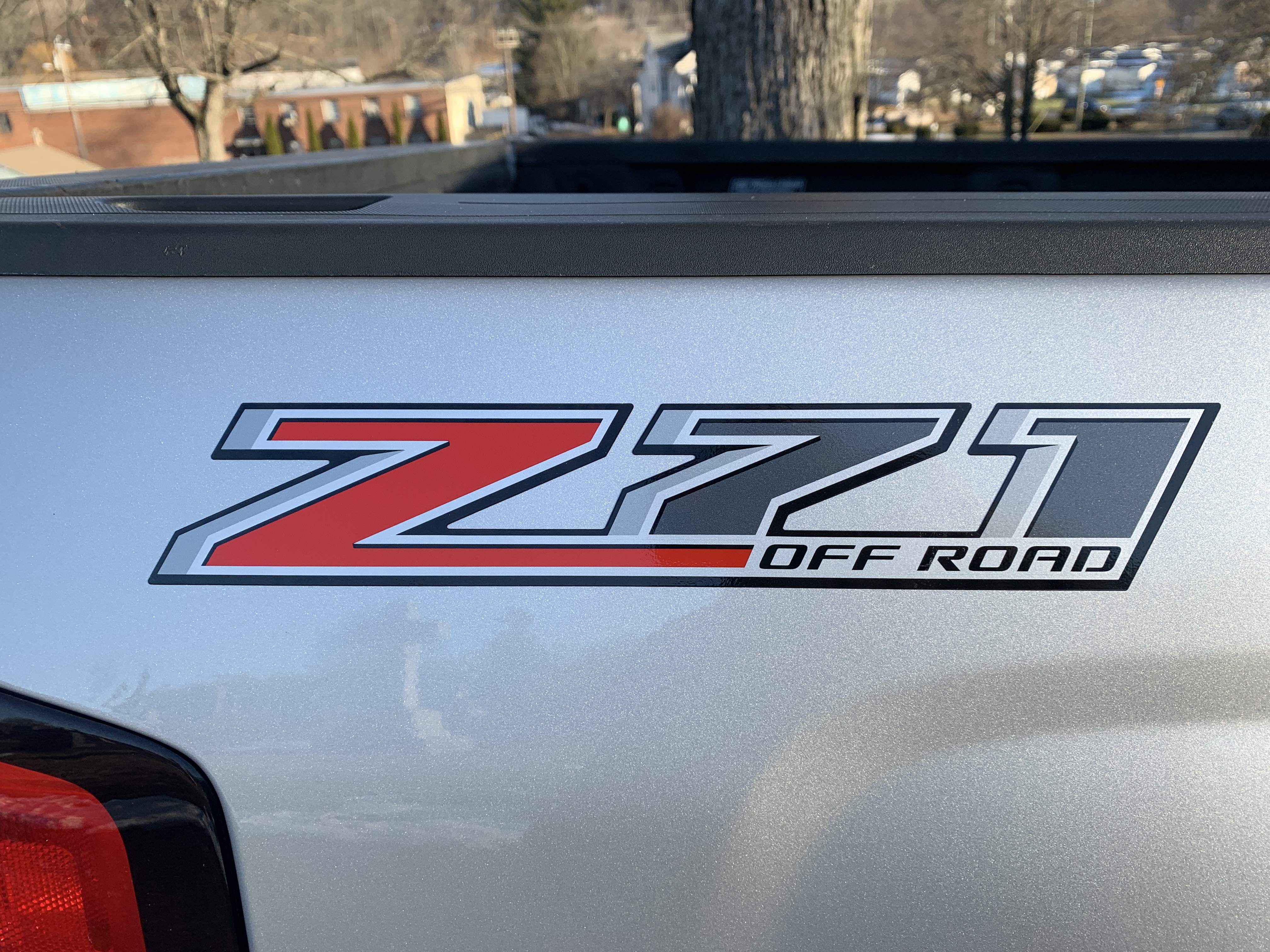 2014 Chevrolet Silverado 5.3L 1500K Z71 4 Door 4WD One Owner with Remote Starter with 120K - New Firestone Destination Tires, New Front and Rear Rotors, New pads, New rear calipers, New Front Springs, New Rear Shocks, New Rhino Bed Liner, Trailer Equipment Package — photo 9